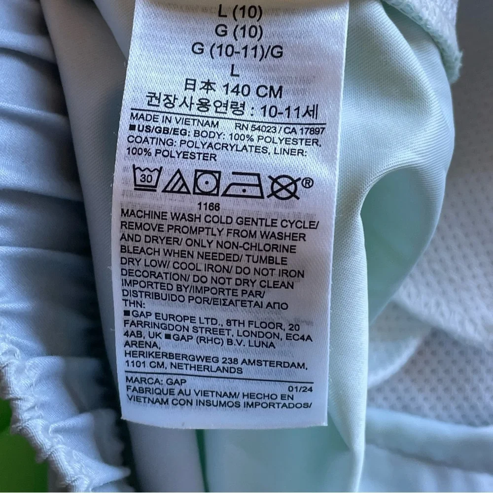 GAP‎ Kids Gray and Green Ombré Swim Shorts NWOT